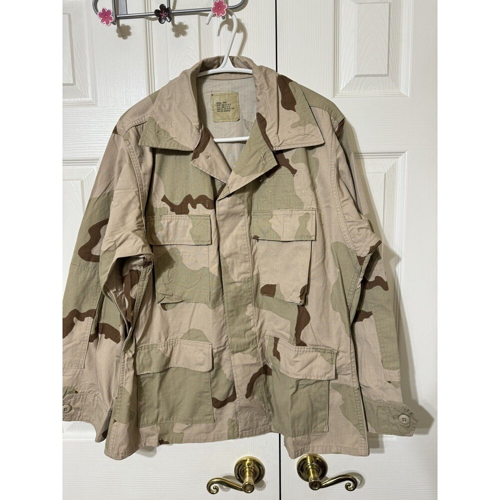 EUC U.S. Military Desert Camo Blouse Top Size Medium / Short‎
